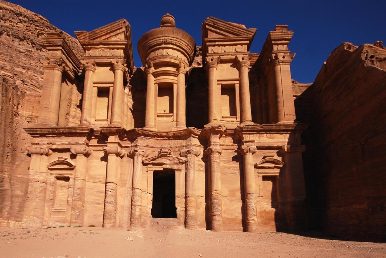Little Petra Heritage Village วาดี มูซา ภายนอก รูปภาพ
