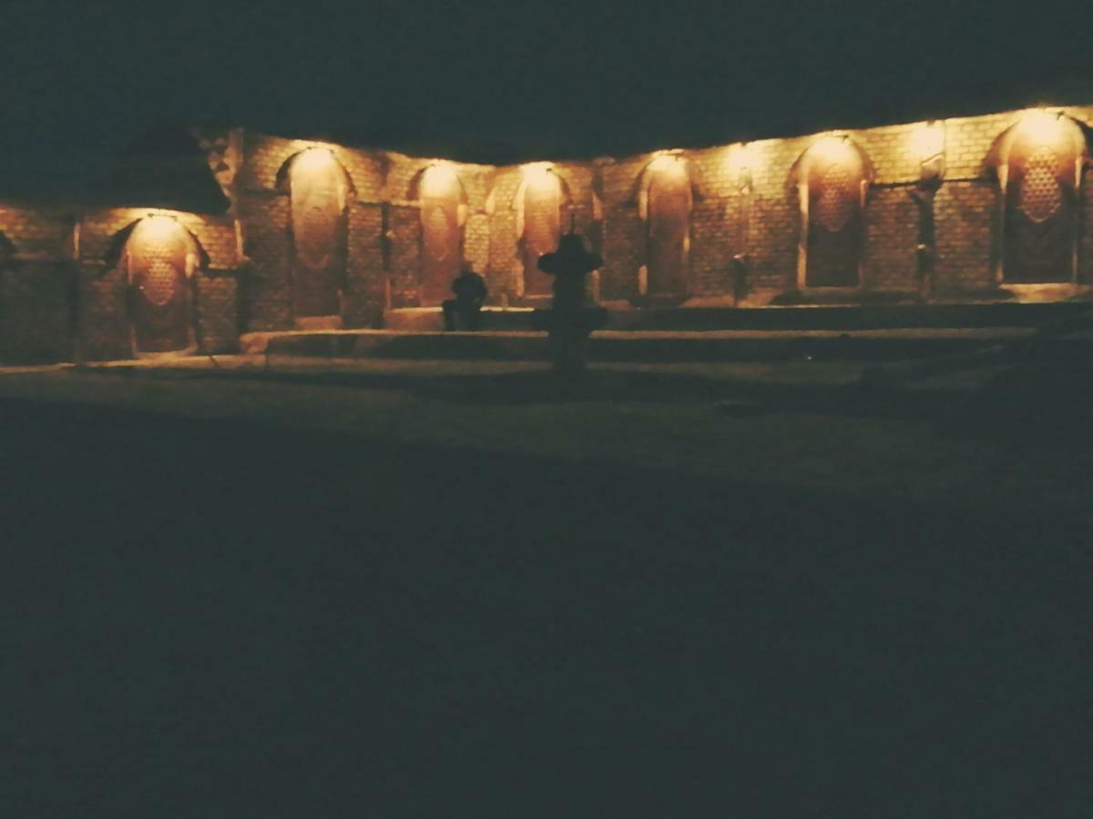 Little Petra Heritage Village วาดี มูซา ภายนอก รูปภาพ