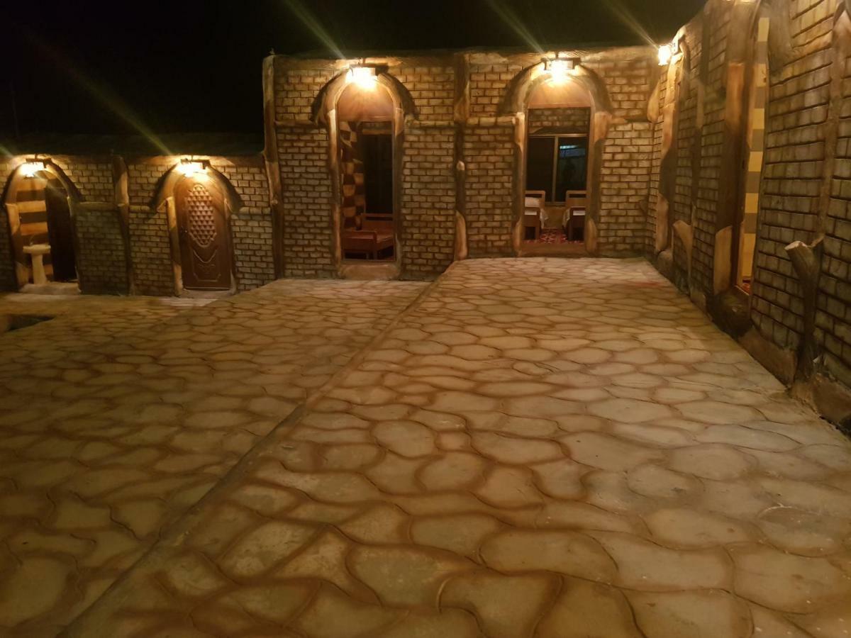 Little Petra Heritage Village วาดี มูซา ภายนอก รูปภาพ